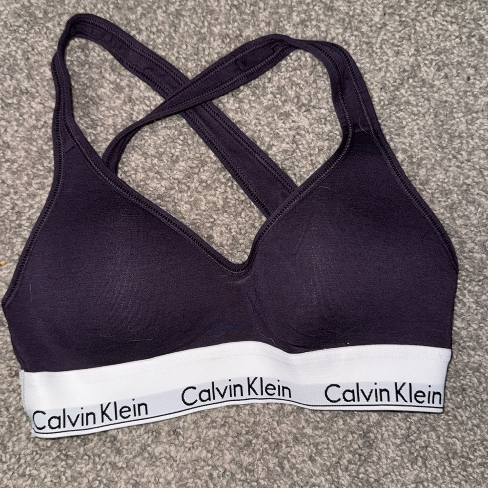 Calvin Klein Sports Bra